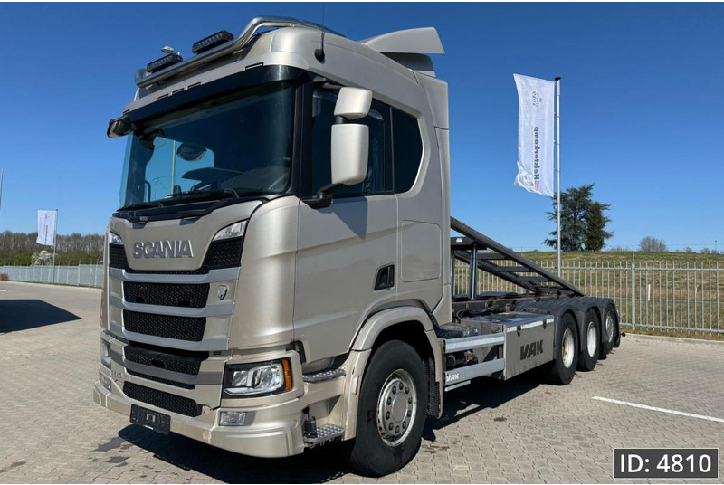 Scania R540 Topline, Euro 6, / 8x4 / BDF / Lift axle / frame 7.4 m - Контейнеровоз/ Змінний кузов вантажівка: фото 1 Scania R540 Topline, Euro 6, / 8x4 / BDF / Lift axle / frame 7.4 m - Контейнеровоз/ Змінний кузов вантажівка: фото 1