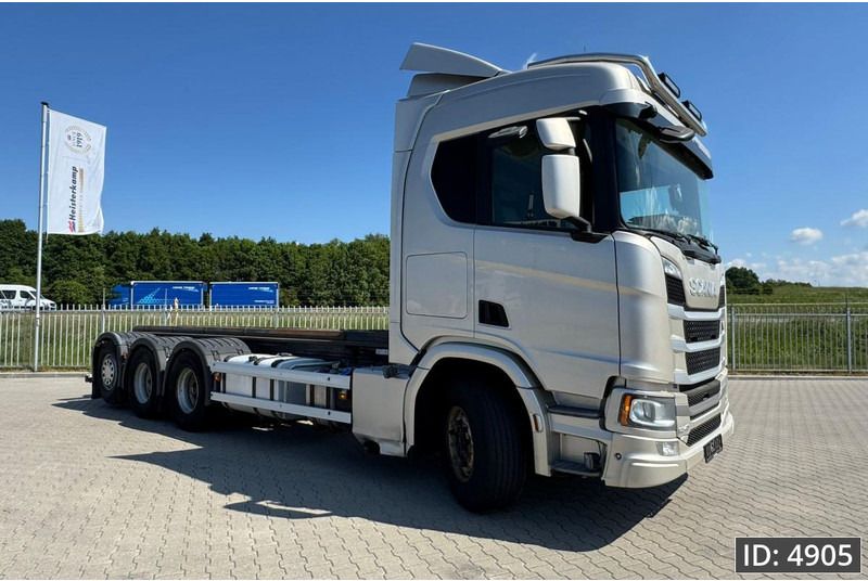 Scania R540 Topline, Euro 6, / 8x4 / Lift axle / frame 7.4 m - Вантажівка шасі: фото 4 Scania R540 Topline, Euro 6, / 8x4 / Lift axle / frame 7.4 m - Вантажівка шасі: фото 4
