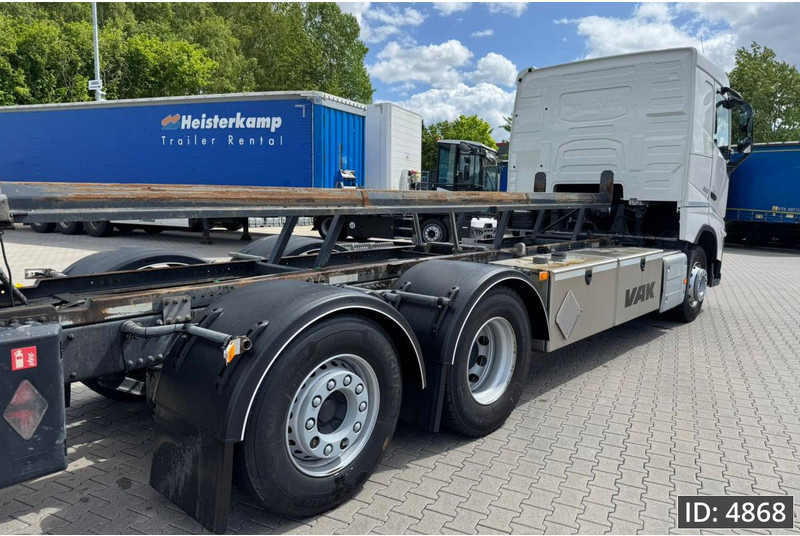 Volvo FH 500 Globetrotter, Euro 6, / 6x2 / Hydraulic body / frame 7.4 m / Tail lift - Контейнеровоз/ Змінний кузов вантажівка: фото 5 Volvo FH 500 Globetrotter, Euro 6, / 6x2 / Hydraulic body / frame 7.4 m / Tail lift - Контейнеровоз/ Змінний кузов вантажівка: фото 5