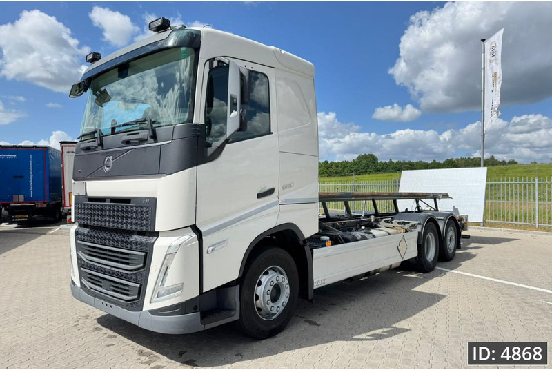 Volvo FH 500 Globetrotter, Euro 6, / 6x2 / Hydraulic body / frame 7.4 m / Tail lift - Контейнеровоз/ Змінний кузов вантажівка: фото 1 Volvo FH 500 Globetrotter, Euro 6, / 6x2 / Hydraulic body / frame 7.4 m / Tail lift - Контейнеровоз/ Змінний кузов вантажівка: фото 1