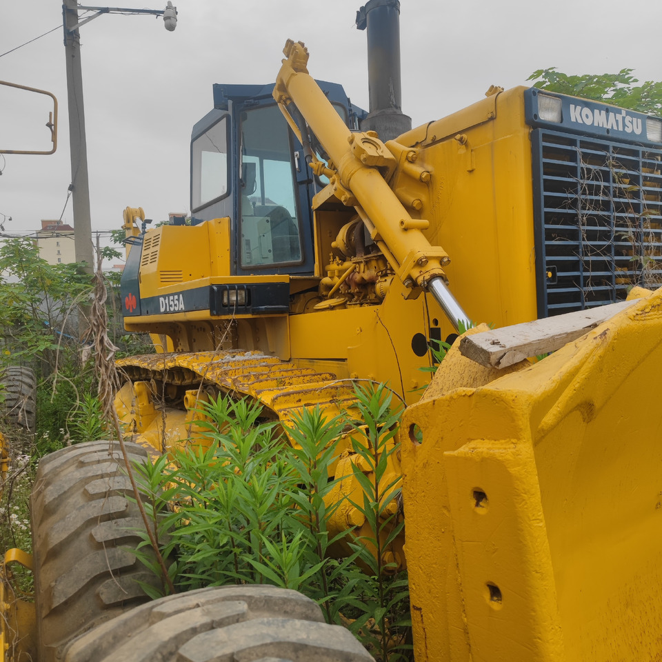 KOMATSU BULLDOZER D155A - Будівельна техніка: фото 4 KOMATSU BULLDOZER D155A - Будівельна техніка: фото 4