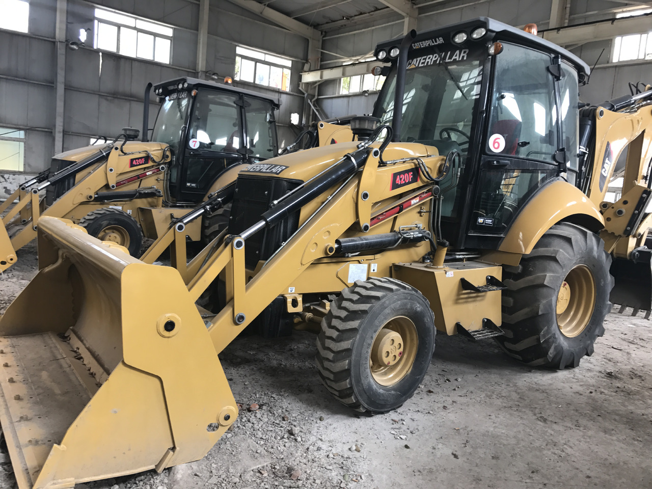 CAT Backhoe Loader 420F Click Here for Discount - Екскаватор-навантажувач: фото 2 CAT Backhoe Loader 420F Click Here for Discount - Екскаватор-навантажувач: фото 2
