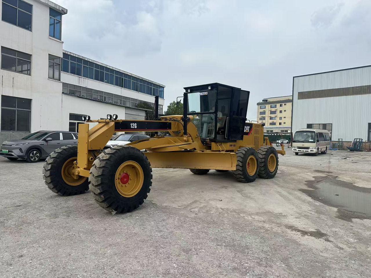 CATERPILLAR 12G CAT Grader - Грейдер: фото 1 CATERPILLAR 12G CAT Grader - Грейдер: фото 1