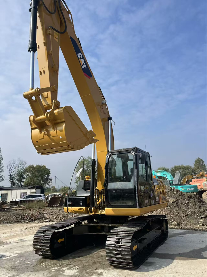 CATERPILLAR 320D2 - Гусеничний екскаватор: фото 3 CATERPILLAR 320D2 - Гусеничний екскаватор: фото 3