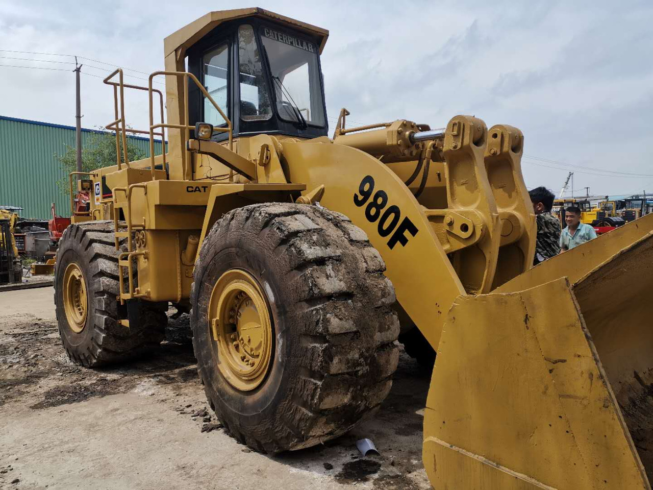 CATERPILLAR Wheel Loader CAT 980F - Колісний навантажувач: фото 1 CATERPILLAR Wheel Loader CAT 980F - Колісний навантажувач: фото 1