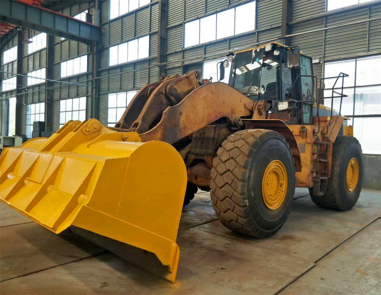 CATERPILLAR Wheel Loader CAT 980G - Колісний навантажувач: фото 2 CATERPILLAR Wheel Loader CAT 980G - Колісний навантажувач: фото 2