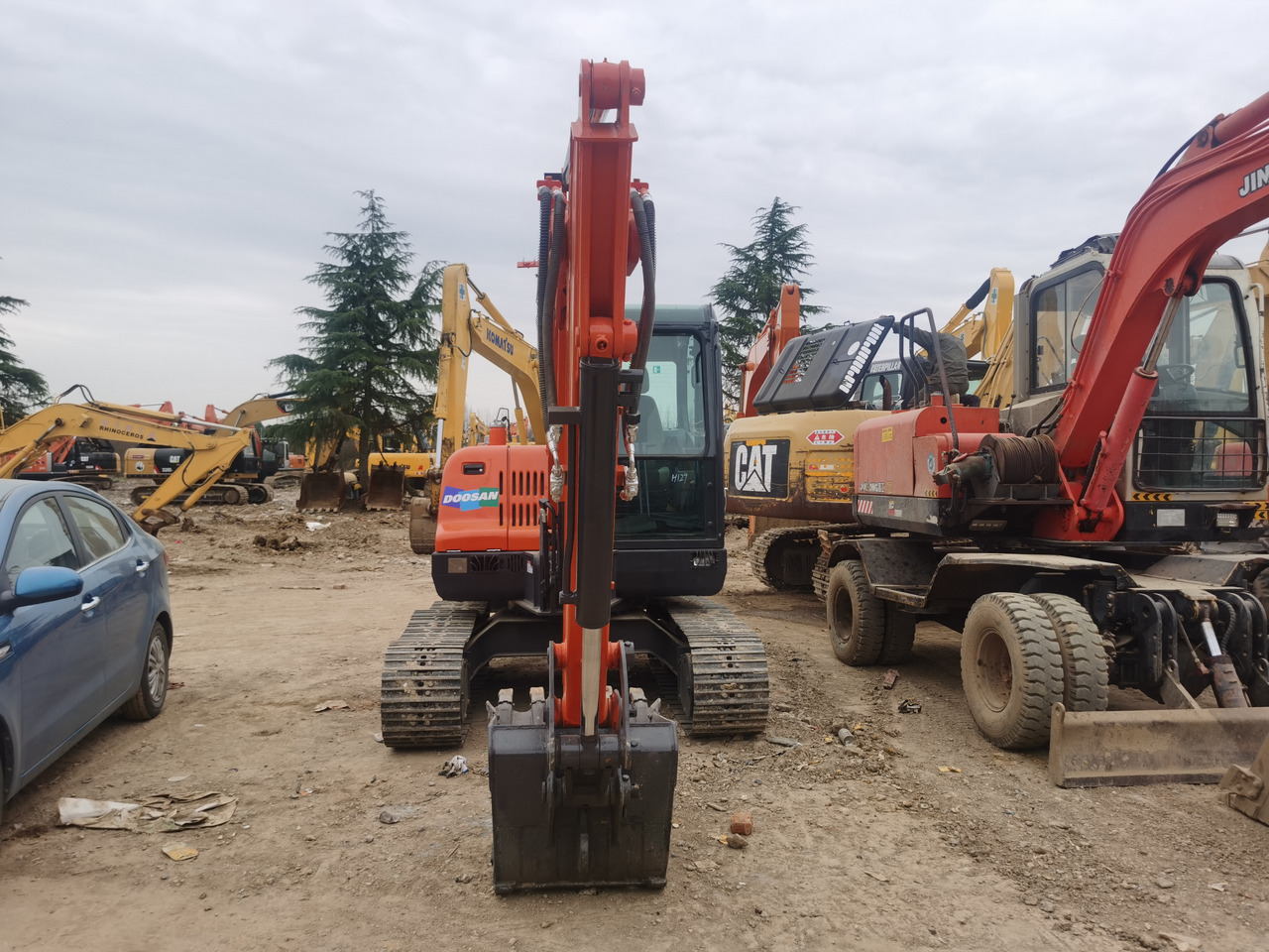 DOOSAN DX60 - Гусеничний екскаватор: фото 2 DOOSAN DX60 - Гусеничний екскаватор: фото 2