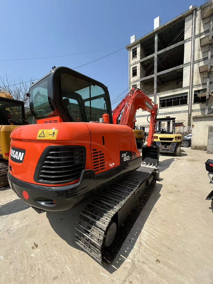 DOOSAN DX60 Mini excavator 6ton - Міні-екскаватор: фото 3 DOOSAN DX60 Mini excavator 6ton - Міні-екскаватор: фото 3