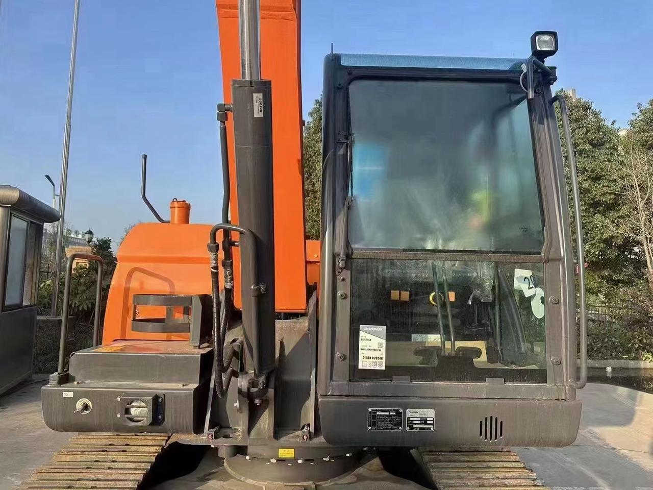 DOOSAN DX75 Mini excavator 7.5 ton - Міні-екскаватор: фото 5 DOOSAN DX75 Mini excavator 7.5 ton - Міні-екскаватор: фото 5