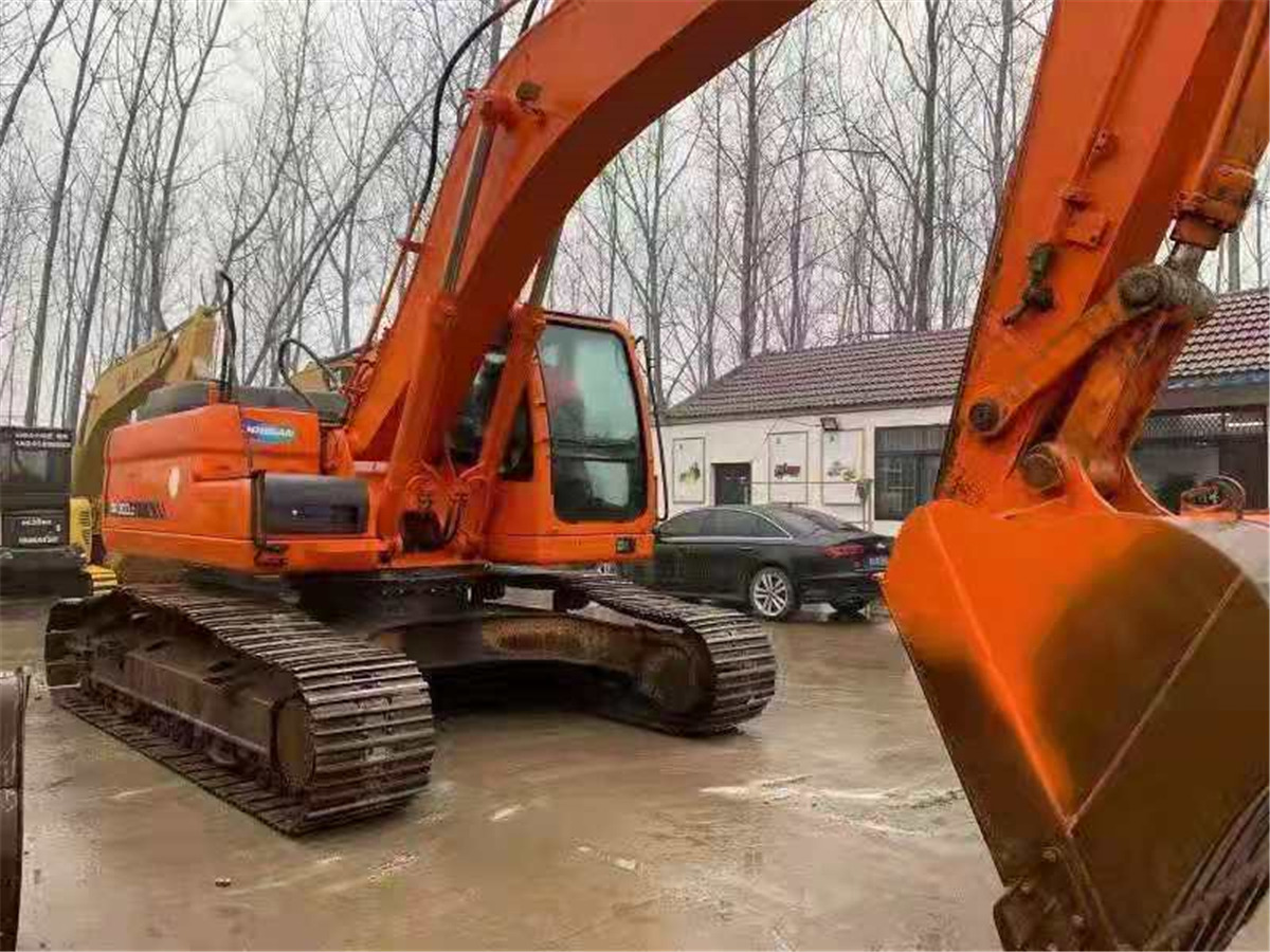 DOOSAN Excavator DX300 Click Here for Discount - Екскаватор: фото 3 DOOSAN Excavator DX300 Click Here for Discount - Екскаватор: фото 3