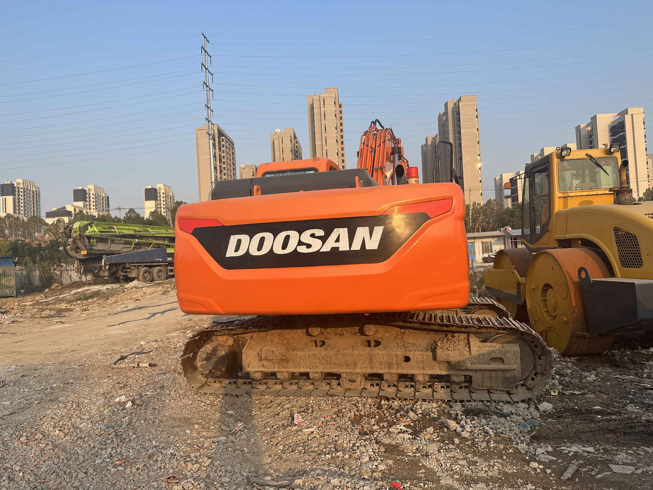 Doosan Mini Excavator DX220 - Міні-екскаватор: фото 5 Doosan Mini Excavator DX220 - Міні-екскаватор: фото 5