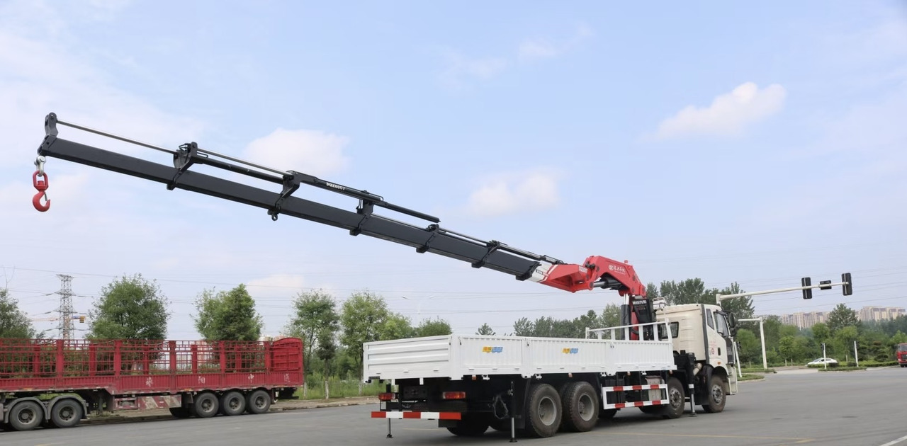 FAW JBP 380hp Crane |Truck  Excellent Condition - Вантажівка з маніпулятором: фото 2 FAW JBP 380hp Crane |Truck  Excellent Condition - Вантажівка з маніпулятором: фото 2