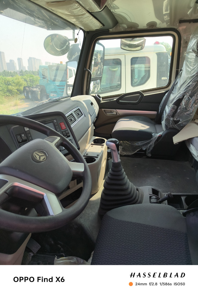 HOWO HaoHan N5G Cement Mixer Truck - Автобетонозмішувач: фото 5 HOWO HaoHan N5G Cement Mixer Truck - Автобетонозмішувач: фото 5