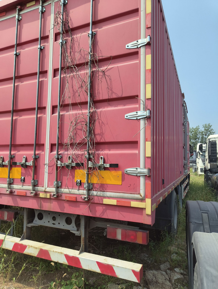 HOWO Haohan N7 Box Truck Click Here for Discount - Вантажівка з закритим кузовом: фото 4 HOWO Haohan N7 Box Truck Click Here for Discount - Вантажівка з закритим кузовом: фото 4