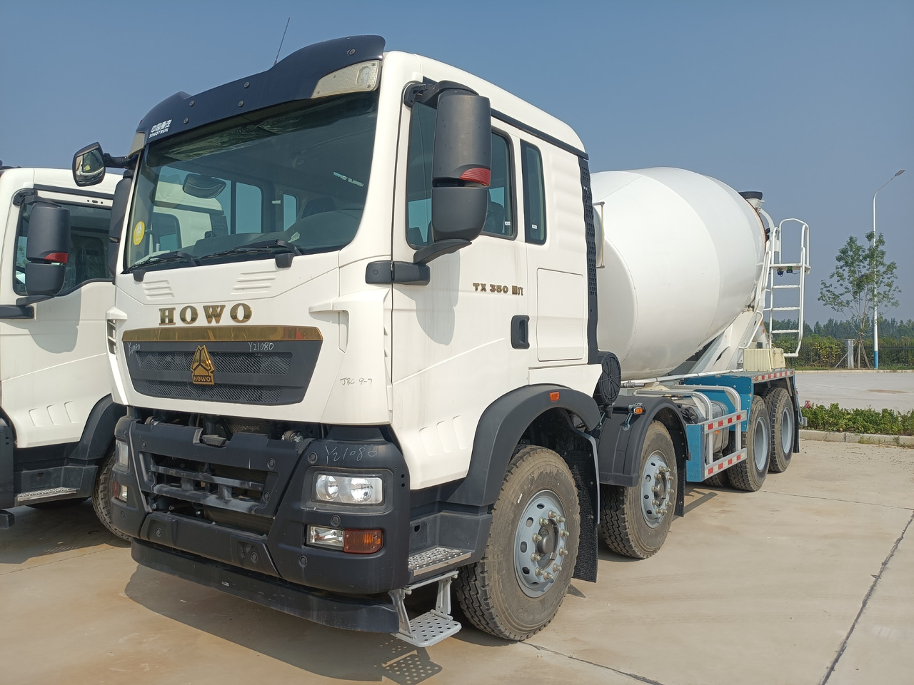 HOWO TX350 Cement Mixer Truck - Автобетонозмішувач: фото 1 HOWO TX350 Cement Mixer Truck - Автобетонозмішувач: фото 1