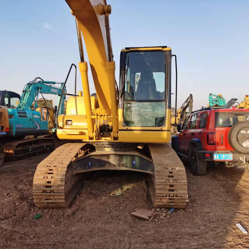 KOMATSU PC160-7 - Гусеничний екскаватор: фото 3 KOMATSU PC160-7 - Гусеничний екскаватор: фото 3