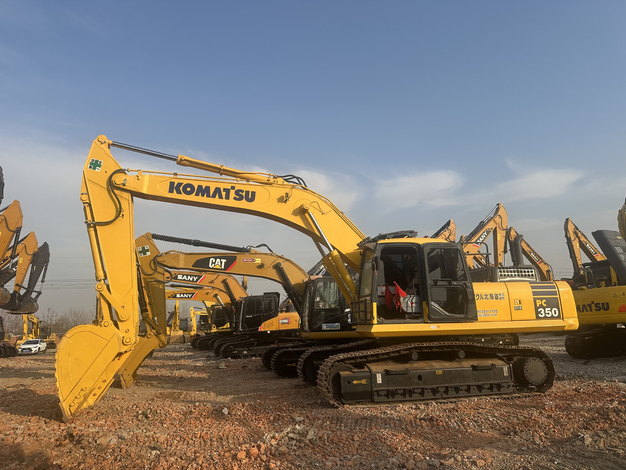 KOMATSU PC350 - Гусеничний екскаватор: фото 1 KOMATSU PC350 - Гусеничний екскаватор: фото 1