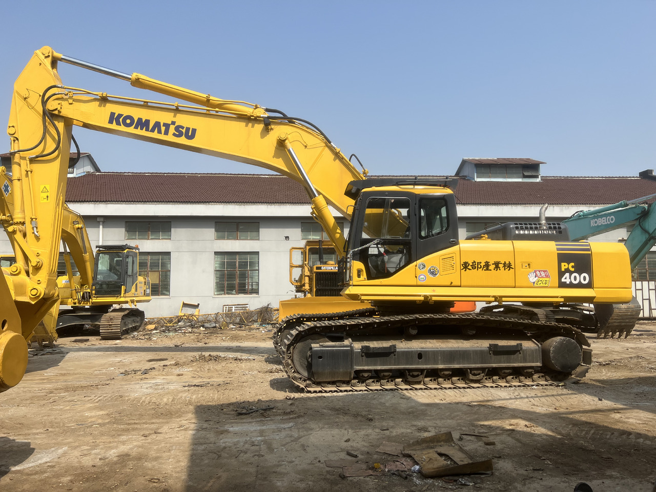 KOMATSU PC400-7 - Гусеничний екскаватор: фото 1 KOMATSU PC400-7 - Гусеничний екскаватор: фото 1