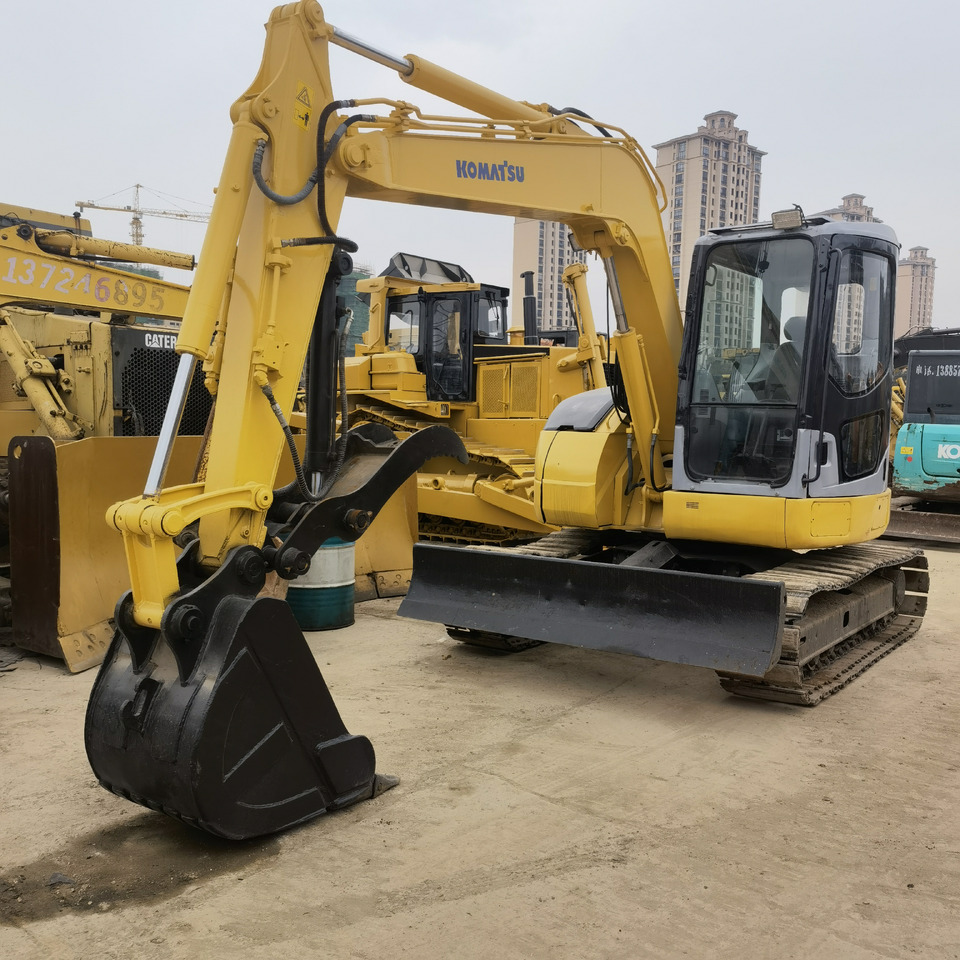 KOMATSU PC78US - Гусеничний екскаватор: фото 1 KOMATSU PC78US - Гусеничний екскаватор: фото 1