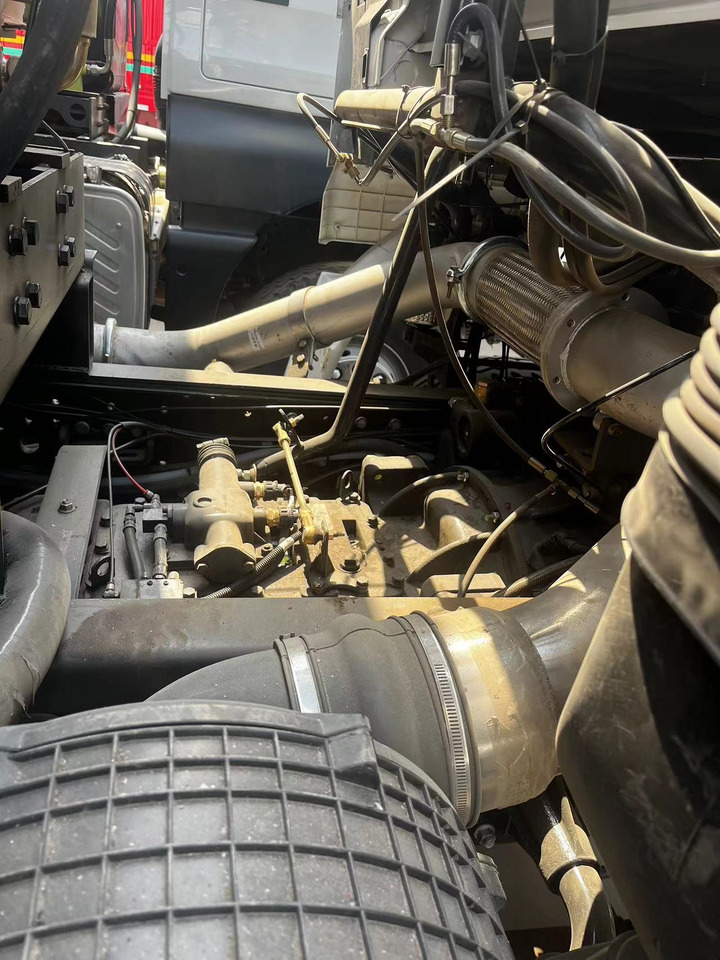 SHACMAN 8/4 Dump Truck New Brand Click Here for Discount - Самоскид вантажівка: фото 5 SHACMAN 8/4 Dump Truck New Brand Click Here for Discount - Самоскид вантажівка: фото 5