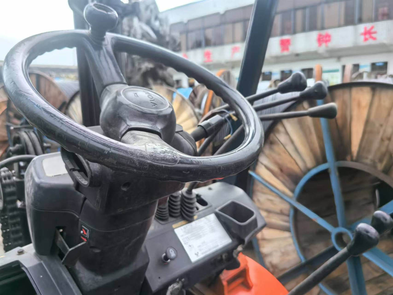 TOYOTA 5ton Forklift - Дизельний навантажувач: фото 5 TOYOTA 5ton Forklift - Дизельний навантажувач: фото 5