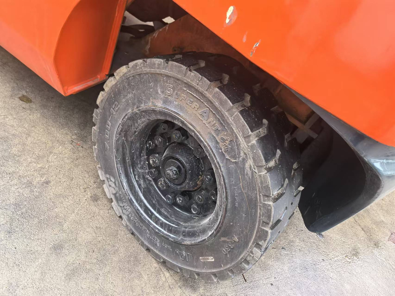 TOYOTA - Дизельний навантажувач: фото 4 TOYOTA - Дизельний навантажувач: фото 4