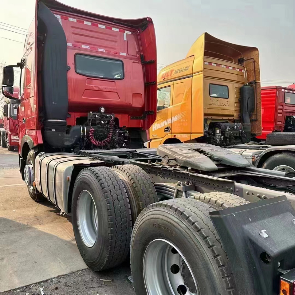 SINOTRUK HOWO 440 CLICK HERE FOR DISCOUNT - Тягач: фото 5 SINOTRUK HOWO 440 CLICK HERE FOR DISCOUNT - Тягач: фото 5