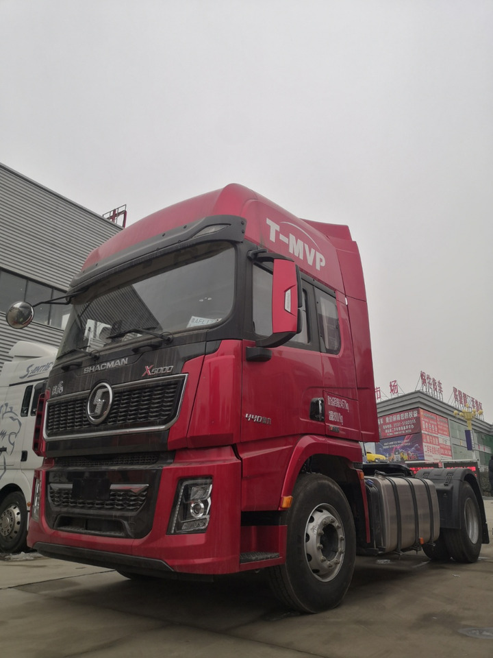 SINOTRUK M1064 4X2 Manual Tractor Unit - Тягач: фото 1 SINOTRUK M1064 4X2 Manual Tractor Unit - Тягач: фото 1