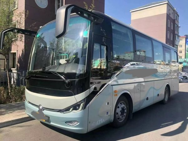 YUTONG 39 Seaters Coach Good condition Low mileage - Туристичний автобус: фото 2 YUTONG 39 Seaters Coach Good condition Low mileage - Туристичний автобус: фото 2