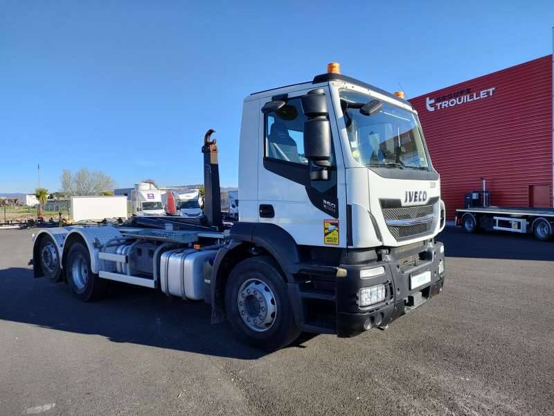 Camion Porteur STRALIS X-WAY AD260 S36 26 TONNES 360 CV AMPLIROLL 6X2 - Гаковий мультиліфт вантажівка: фото 1 Camion Porteur STRALIS X-WAY AD260 S36 26 TONNES 360 CV AMPLIROLL 6X2 - Гаковий мультиліфт вантажівка: фото 1