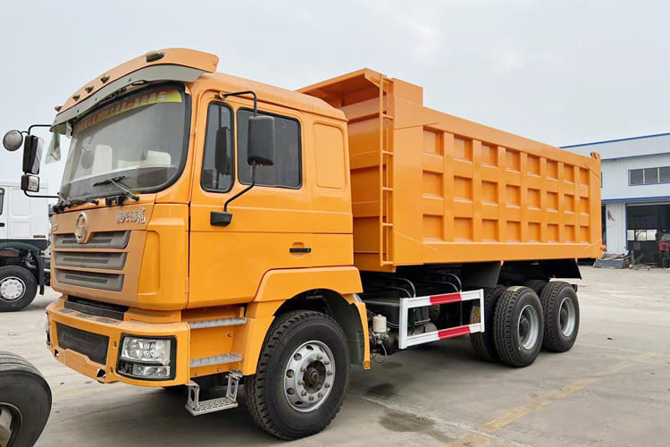 SHACMAN Shacman Cargo Truck for Sale in Kenya - Самоскид вантажівка: фото 1 SHACMAN Shacman Cargo Truck for Sale in Kenya - Самоскид вантажівка: фото 1