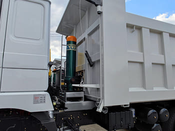 SHACMAN Shacman Truck F3000 for Sale in Ghana - Самоскид вантажівка: фото 5 SHACMAN Shacman Truck F3000 for Sale in Ghana - Самоскид вантажівка: фото 5