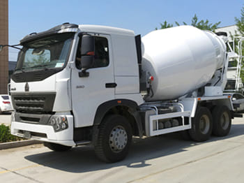 SINOTRUK Concrete Mixer Truck for Sale in Ghana - Автобетонозмішувач: фото 1 SINOTRUK Concrete Mixer Truck for Sale in Ghana - Автобетонозмішувач: фото 1