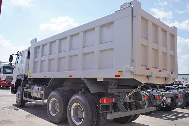 SINOTRUK Howo 6x4 New Tipper Trucks for Sale in Mauritania - Самоскид вантажівка: фото 5 SINOTRUK Howo 6x4 New Tipper Trucks for Sale in Mauritania - Самоскид вантажівка: фото 5