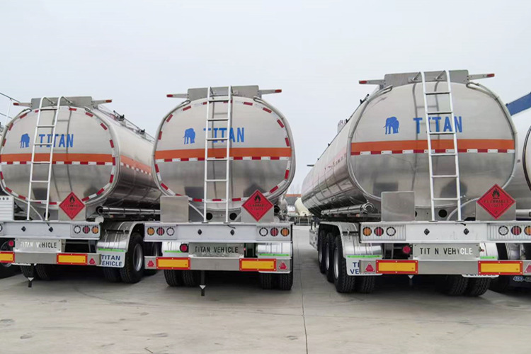 TITAN 3 Axle 42000liter Aluminum Tanker Trailer for Sale in Mali - Напівпричіп цистерна: фото 2 TITAN 3 Axle 42000liter Aluminum Tanker Trailer for Sale in Mali - Напівпричіп цистерна: фото 2