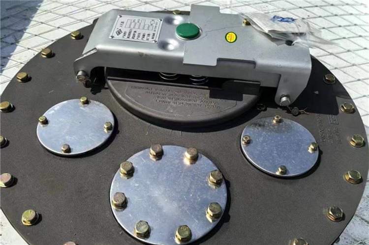 TITAN 4 Axle 50000 Liters Monoblock Tanker Trailer for Sale In Congo - Напівпричіп цистерна: фото 4 TITAN 4 Axle 50000 Liters Monoblock Tanker Trailer for Sale In Congo - Напівпричіп цистерна: фото 4