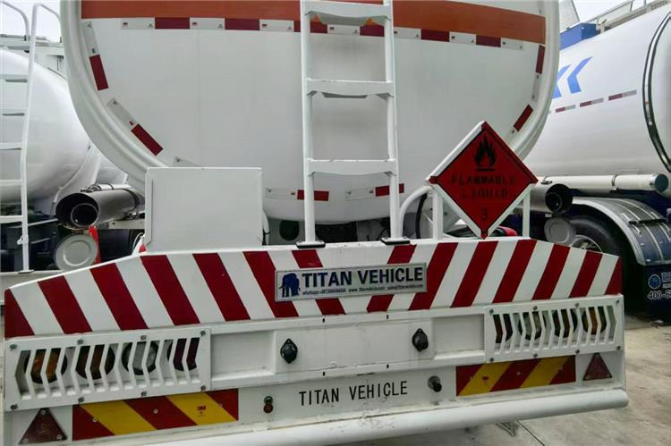 TITAN 4 Axle Fuel Tanker Trailer for Sale In Guyana - Напівпричіп цистерна: фото 3 TITAN 4 Axle Fuel Tanker Trailer for Sale In Guyana - Напівпричіп цистерна: фото 3