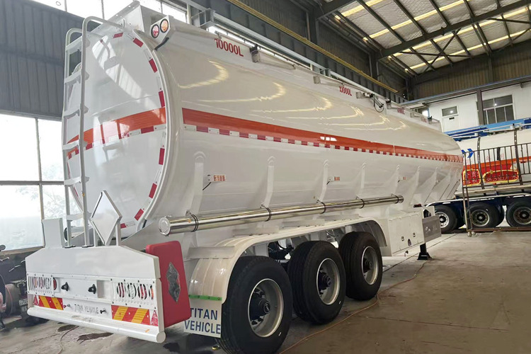 TITAN 40000 Liters Fuel Tanker Trailer for Sale in Zambia - Напівпричіп цистерна: фото 4 TITAN 40000 Liters Fuel Tanker Trailer for Sale in Zambia - Напівпричіп цистерна: фото 4