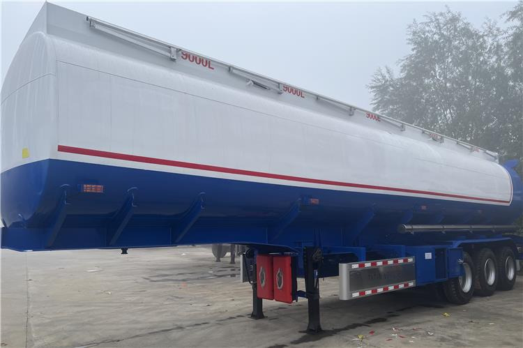 TITAN 45000 Liters Oil Tanker Trailer for Sale In Ghana - Напівпричіп цистерна: фото 3 TITAN 45000 Liters Oil Tanker Trailer for Sale In Ghana - Напівпричіп цистерна: фото 3