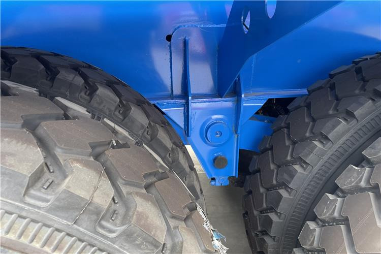 TITAN 50 Ton Cement Tanker Trailer for Sale In Uae - Напівпричіп цистерна для сипучих вантажів: фото 4 TITAN 50 Ton Cement Tanker Trailer for Sale In Uae - Напівпричіп цистерна для сипучих вантажів: фото 4