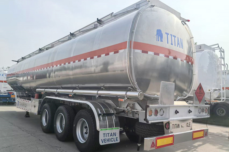 TITAN Aluminum Fuel Tanker Trailer for Sale in Saudi Arabia - Напівпричіп цистерна: фото 4 TITAN Aluminum Fuel Tanker Trailer for Sale in Saudi Arabia - Напівпричіп цистерна: фото 4