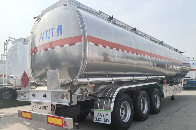 TITAN Aluminum Fuel Tanker Trailer for Sale in Saudi Arabia - Напівпричіп цистерна: фото 2 TITAN Aluminum Fuel Tanker Trailer for Sale in Saudi Arabia - Напівпричіп цистерна: фото 2