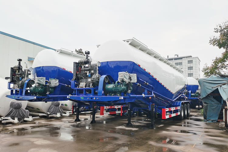 TITAN Cement Bulker Trailer for Sale in Jamaica - Напівпричіп цистерна для сипучих вантажів: фото 4 TITAN Cement Bulker Trailer for Sale in Jamaica - Напівпричіп цистерна для сипучих вантажів: фото 4