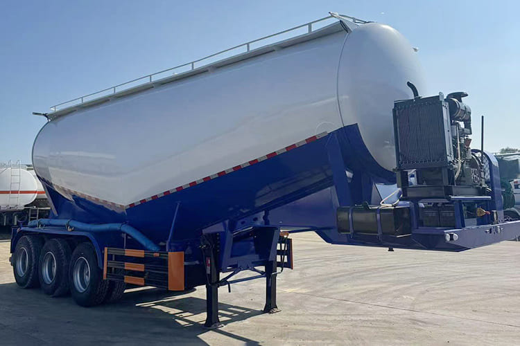 TITAN Dry Bulk Trailer for Sale in Ghana - Напівпричіп цистерна для сипучих вантажів: фото 2 TITAN Dry Bulk Trailer for Sale in Ghana - Напівпричіп цистерна для сипучих вантажів: фото 2
