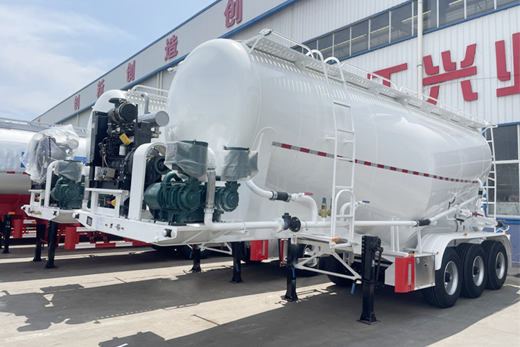 TITAN Powder Tanker for Sale in Nigeria - Напівпричіп цистерна для сипучих вантажів: фото 1 TITAN Powder Tanker for Sale in Nigeria - Напівпричіп цистерна для сипучих вантажів: фото 1
