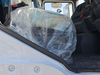 SHACMAN Shacman Truck Tractor Head for Sale in Zambia - Тягач: фото 3 SHACMAN Shacman Truck Tractor Head for Sale in Zambia - Тягач: фото 3