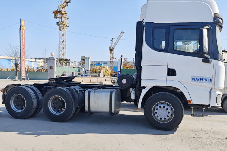SHACMAN X3000 Shacman Truck Tractor for Sale in Guyana - Тягач: фото 2 SHACMAN X3000 Shacman Truck Tractor for Sale in Guyana - Тягач: фото 2
