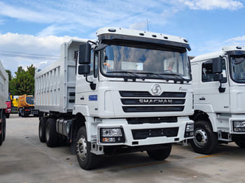 SHACMAN Shacman Tractor Truck for Sale in Malawi - Вантажівка: фото 1 SHACMAN Shacman Tractor Truck for Sale in Malawi - Вантажівка: фото 1