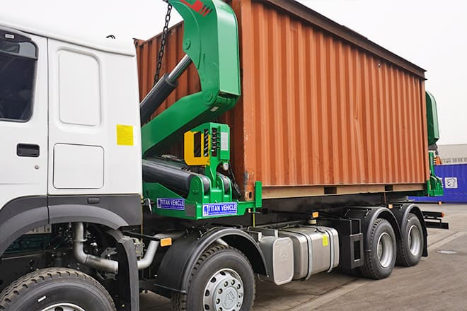 XCMG 20 Ft Side Loader Truck for Sale in Zambia - Контейнеровоз/ Змінний кузов вантажівка: фото 3 XCMG 20 Ft Side Loader Truck for Sale in Zambia - Контейнеровоз/ Змінний кузов вантажівка: фото 3