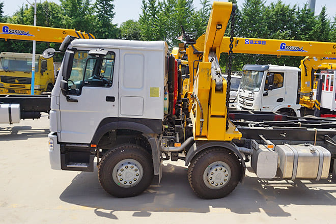 XCMG 20Ft Container Side Lift Truck for Sale in Guyana - Контейнеровоз/ Змінний кузов вантажівка: фото 5 XCMG 20Ft Container Side Lift Truck for Sale in Guyana - Контейнеровоз/ Змінний кузов вантажівка: фото 5